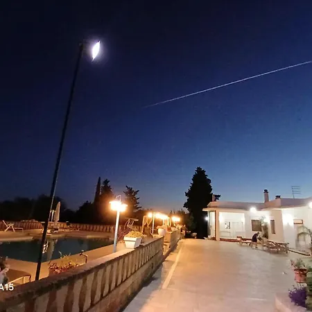 Dolce Villacastelli Гостевой дом *