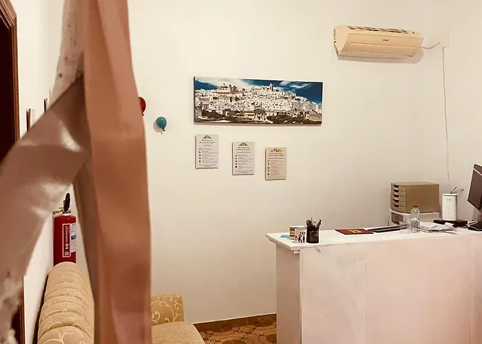 Dolce Villacastelli Гостевой дом Villa Castelli