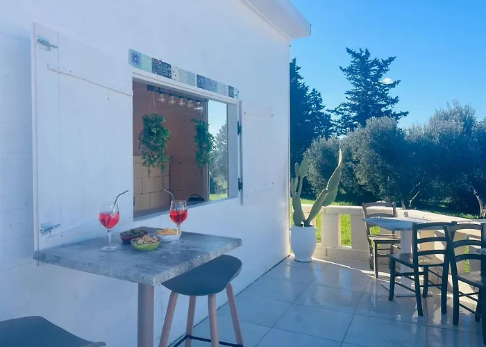 Гостевой дом Dolce Villacastelli Villa Castelli