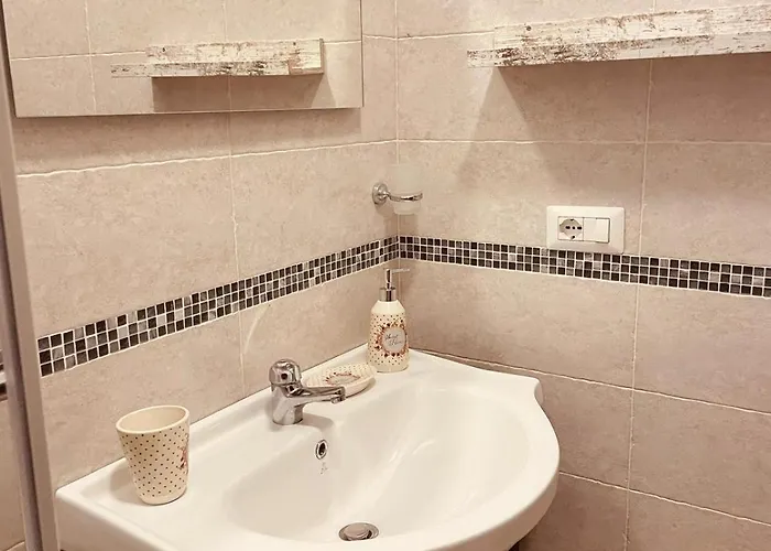 Гостевой дом Dolce Villacastelli Villa Castelli