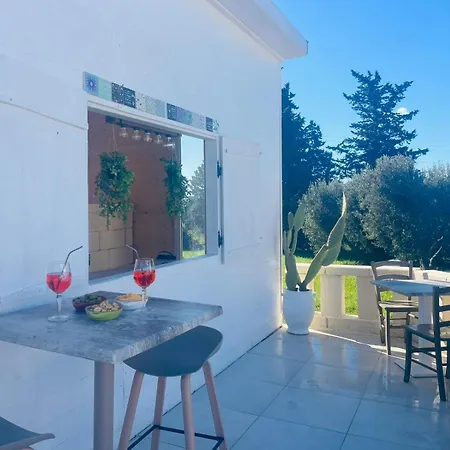 Guest house Dolce Villacastelli Villa Castelli