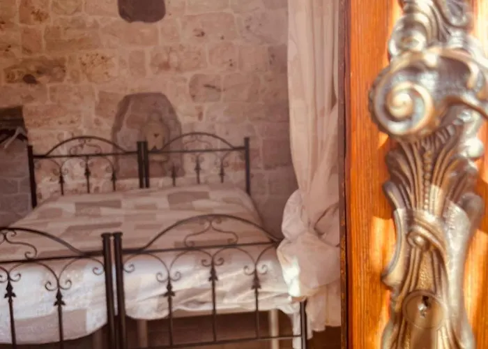 Dolce Villacastelli Vendégház Villa Castelli